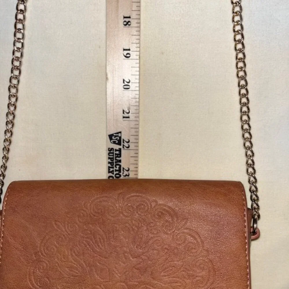 LAURA JANELLE | Crossbody Bag Mandala embossed Southwestern. Vegan-NEW